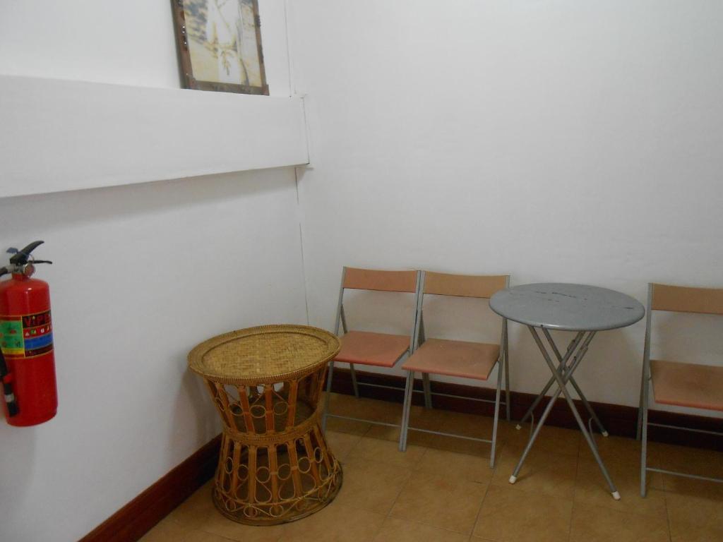 Chanthasom Guesthouse Ban Nongdouang Kültér fotó