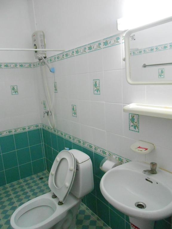 Chanthasom Guesthouse Ban Nongdouang Szoba fotó